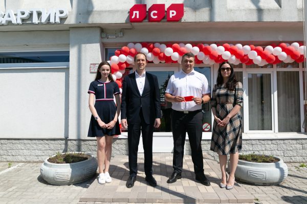 «Группа ЛСР» открыла свой первый офис продаж  на Васильевском острове